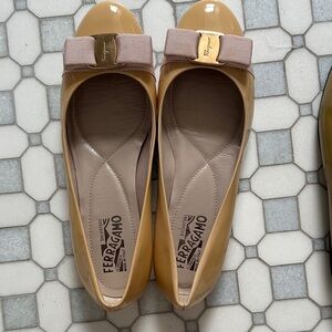 Salvatore Ferragamo Beige Patent Flats with Bow
